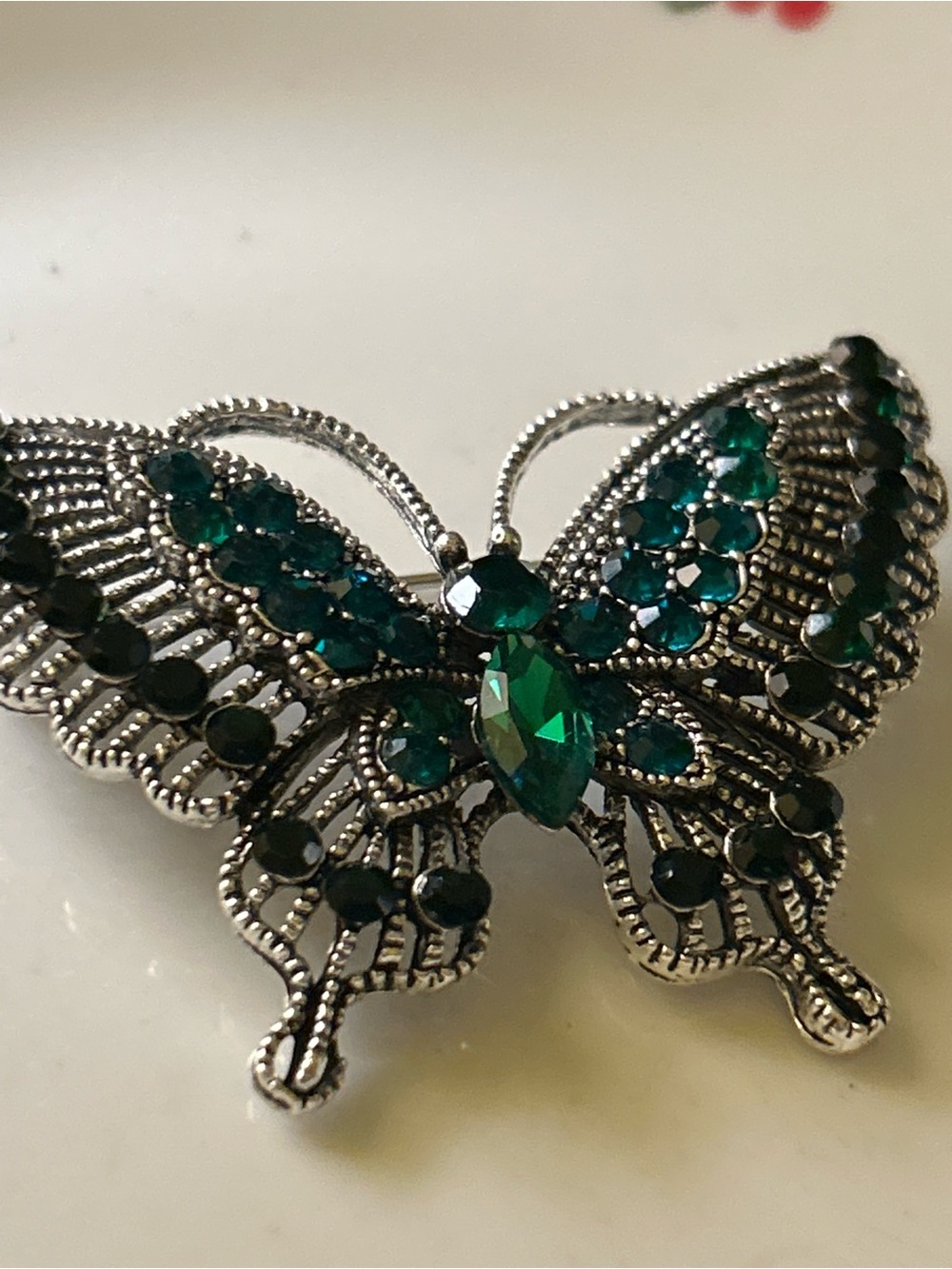 Green Crystal Butterfly Brooch - silver tone Women Jewelry Bling pin